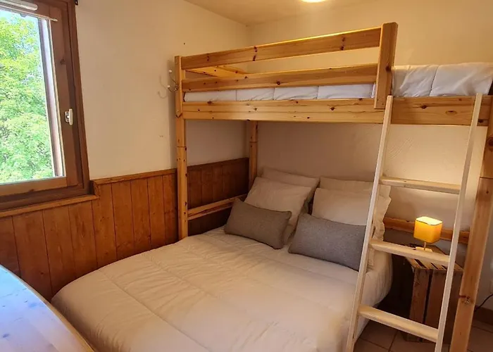 D- A216 - Appt 4-6 Pers